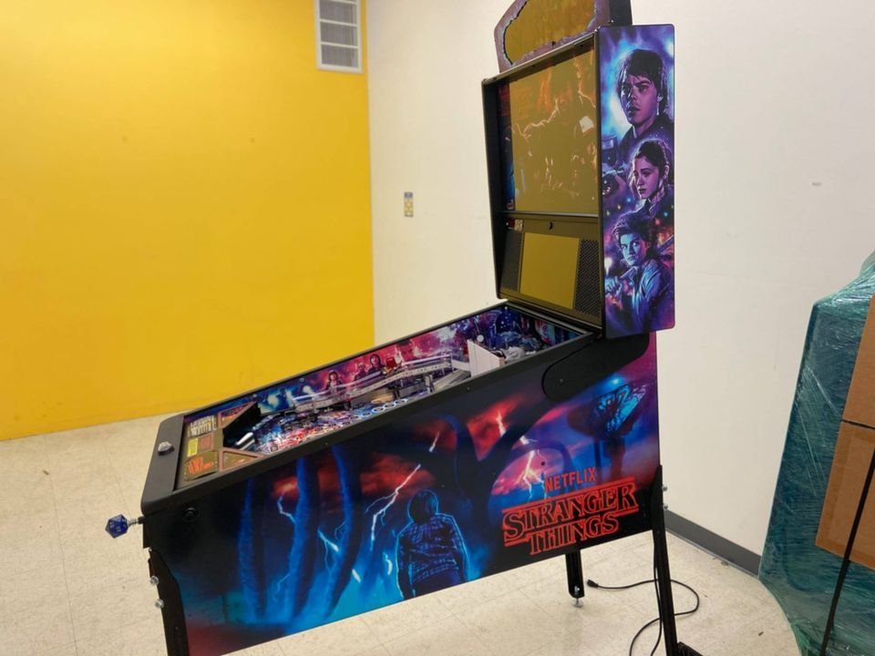 Data East Buy Stranger Things Premium Pinball machine online pinball machine
