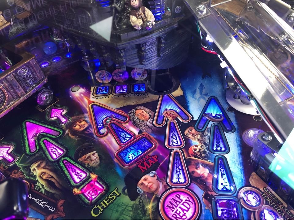 Jersey Jack Pinball Buy PIRATES OF THE CARIBBEAN (LE) Pinball Machine Online pinball machine
