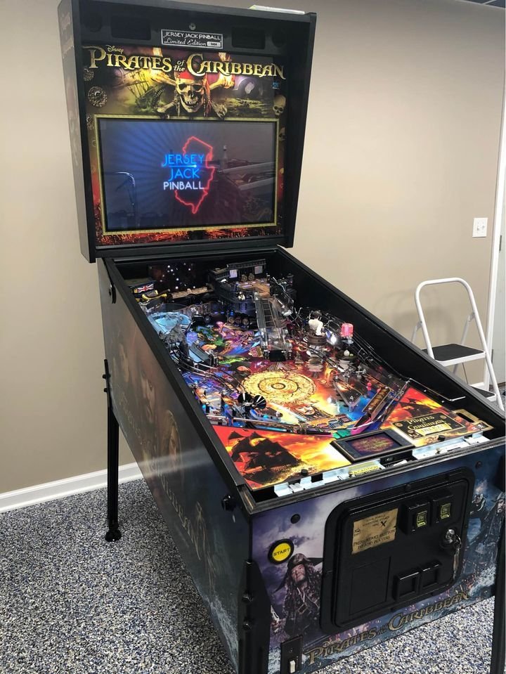 Jersey Jack Pinball Buy PIRATES OF THE CARIBBEAN (LE) Pinball Machine Online
