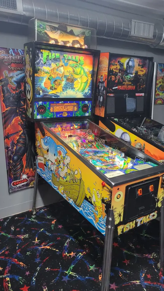 Williams Fish Tales Pinball Machine by Williams
