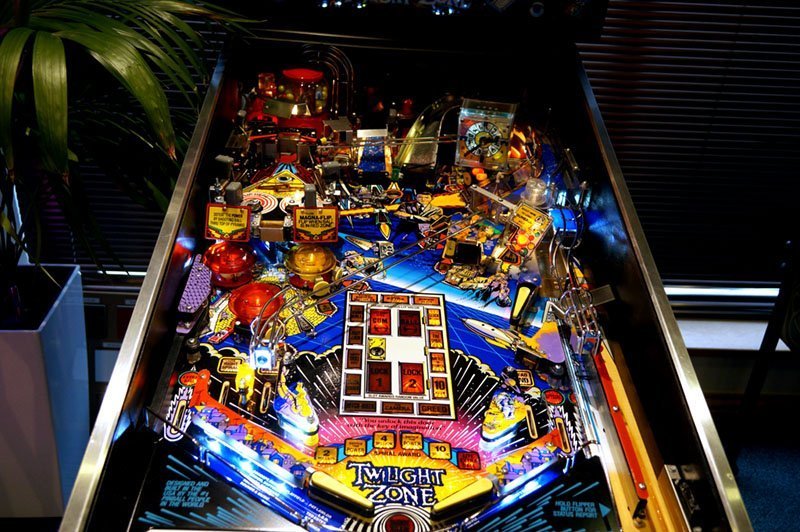 Bally Buy Twilight Zone Pinball Machine Online pinball machine