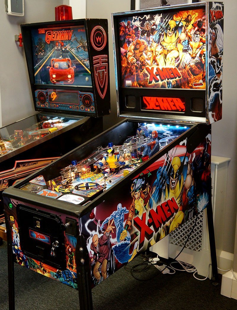 Stern Buy Stern X-Men Pro Pinball Machine