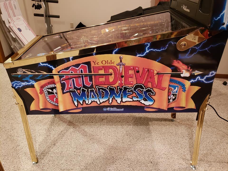 Stern Buy Medieval Madness Pinball machine pinball machine