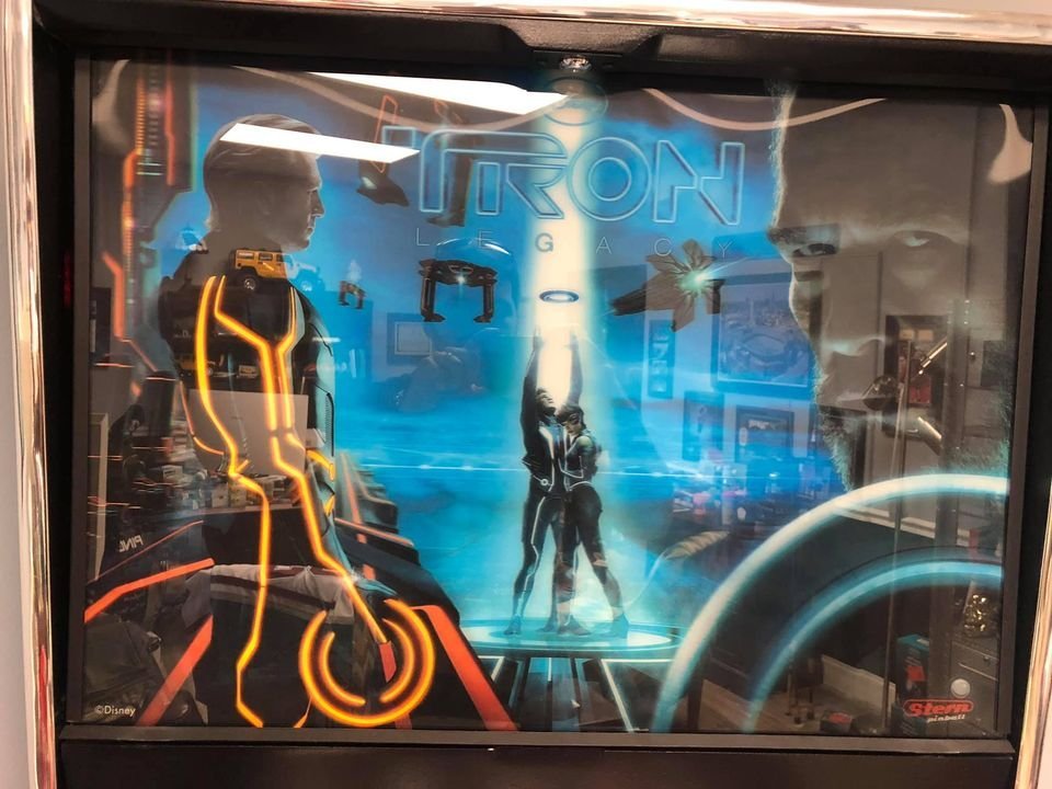 Stern Buy TRON Pinball Machine Online pinball machine