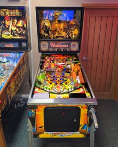 Indiana Jones Williams Pinball Machine