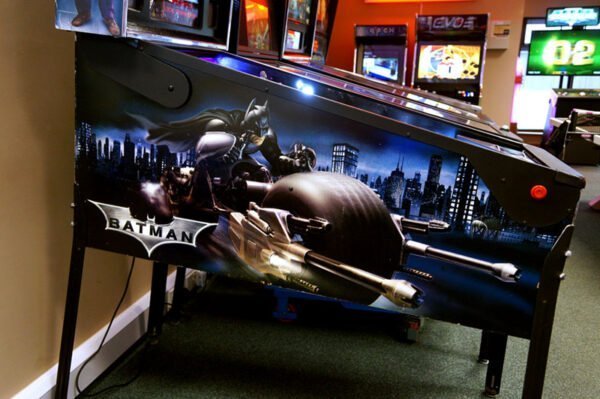 Stern Buy Batman Dark Knight Pinball Machine pinball machine