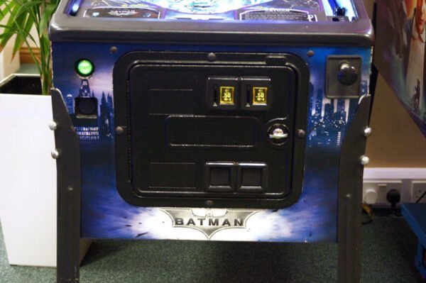 Stern Buy Batman Dark Knight Pinball Machine pinball machine