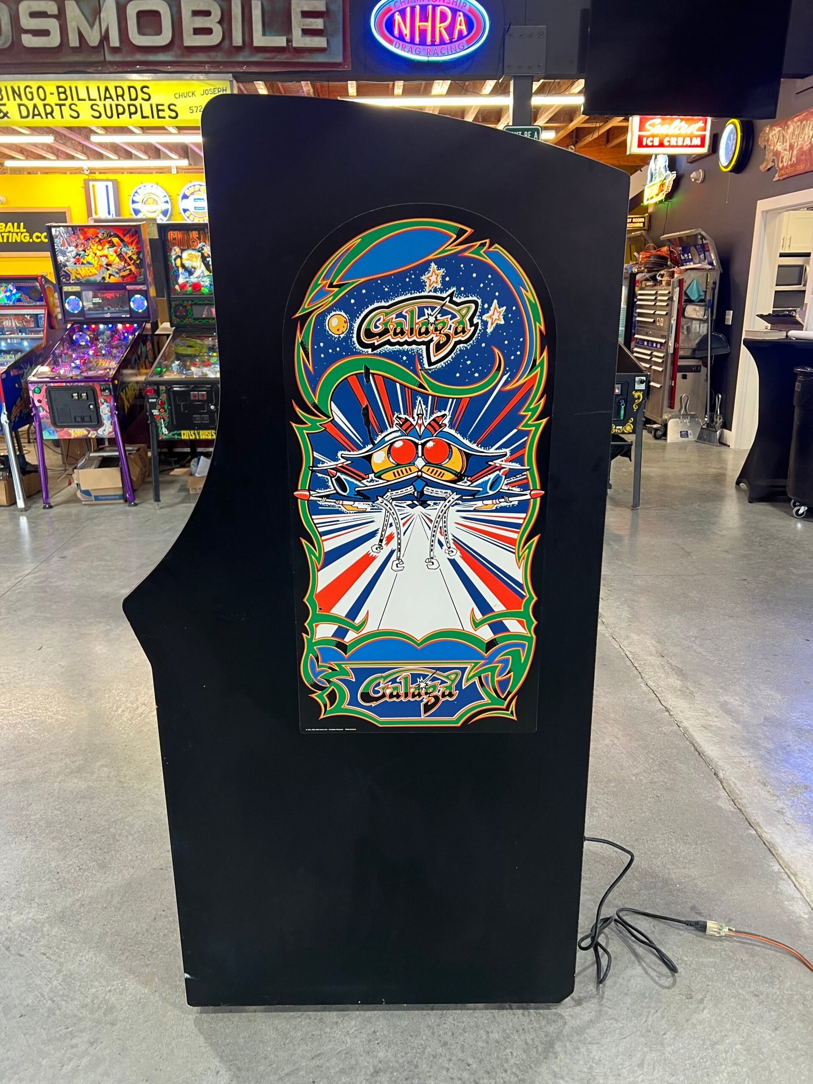 Ms Pac-Man Galaga Reunion Arcade Class of 1981 Game (also plays PAC-MAN) - Original VERY NICE Cabinet - Works 100% Flat Screen BEAUTIFUL GAME!!!