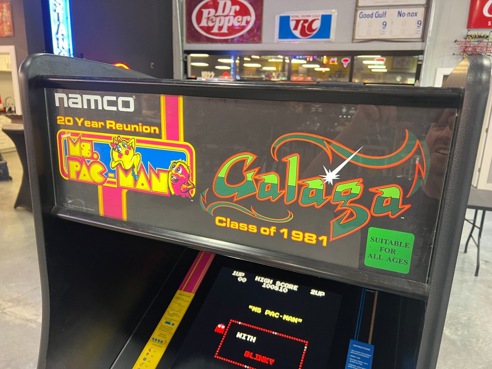 Ms Pac-Man Galaga Reunion Arcade Class of 1981 Game (also plays PAC-MAN) - Original VERY NICE Cabinet - Works 100% Flat Screen BEAUTIFUL GAME!!!