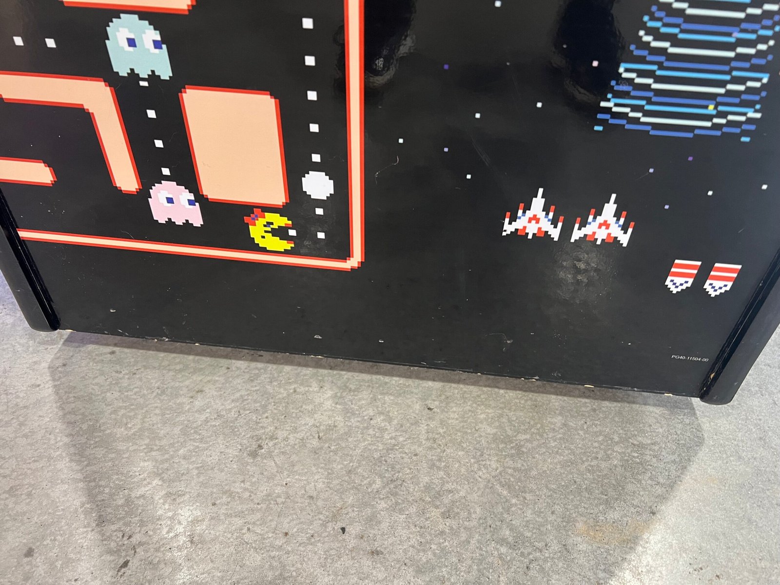 Ms Pac-Man Galaga Reunion Arcade Class of 1981 Game (also plays PAC-MAN) - Original VERY NICE Cabinet - Works 100% Flat Screen BEAUTIFUL GAME!!!