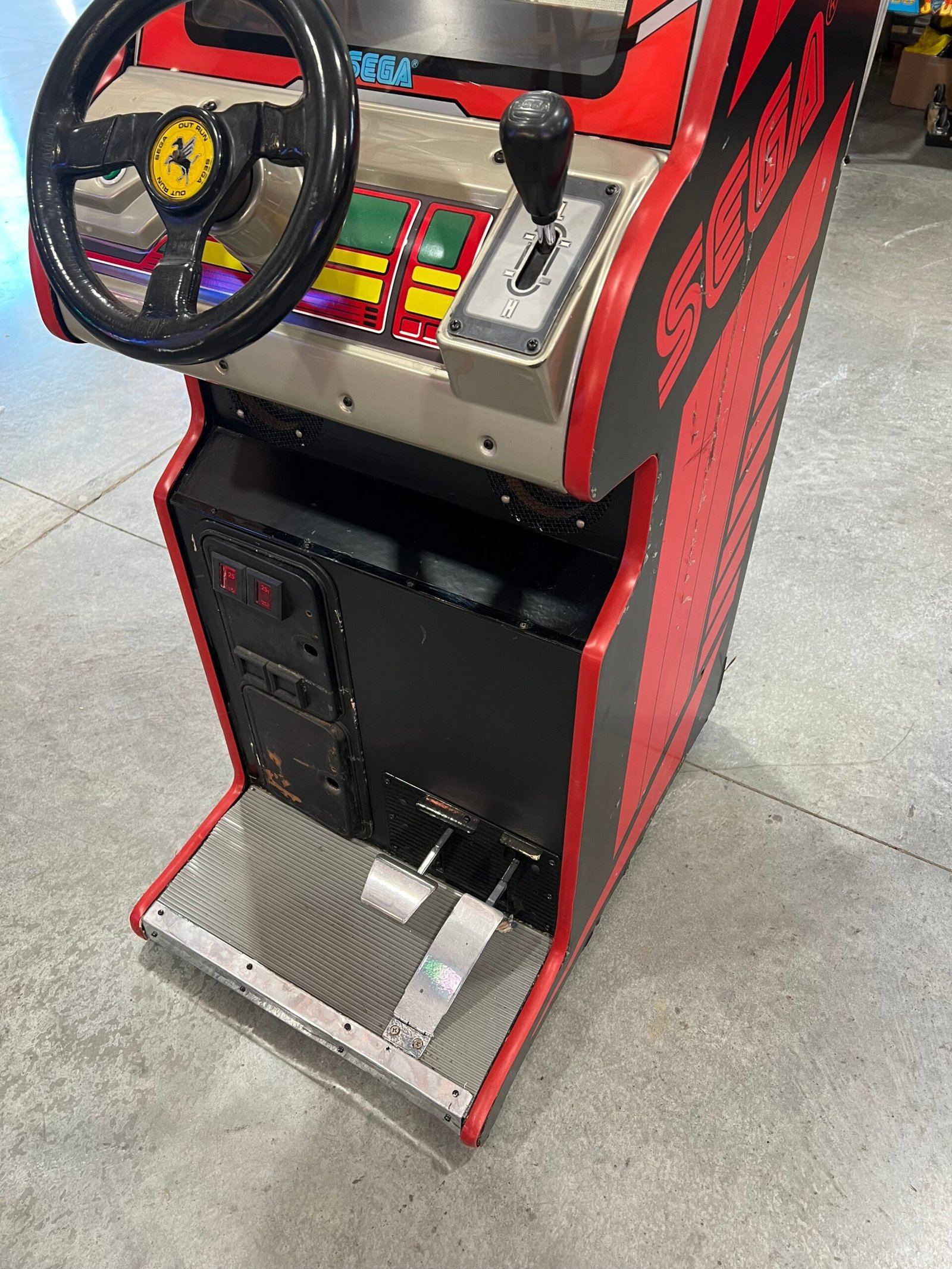 OUTRUN Cabaret (Mini) - Sega Arcade Game! ORIGINAL! Good Looking Driving Game Cabinet - Working Great! READY TO RACE!!