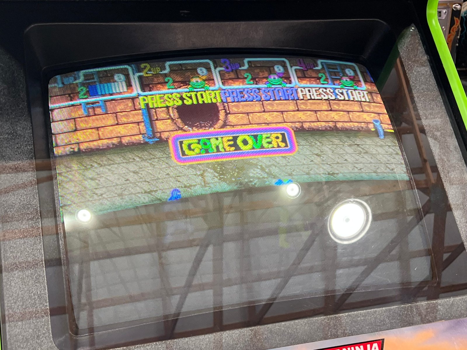 TEENAGE MUTANT NINJA TURTLES - 4 PLAYER - The OG - Konami Arcade Game! ORIGINAL! Good Looking Arcade Cabinet - TMNT- TNT - Working Great!