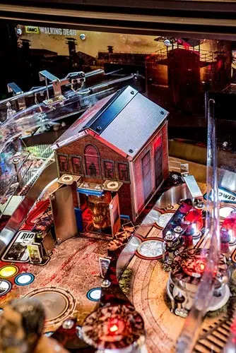 Stern The Walking Dead Pro Pinball Machine by Stern pinball machine
