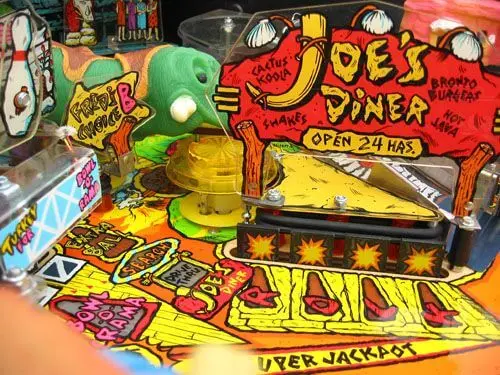 Williams Flintstones Pinball Machine by Williams pinball machine
